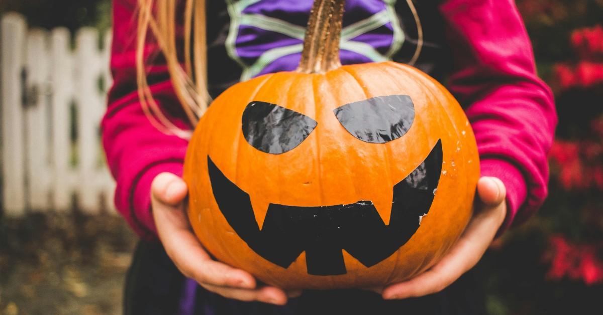 Halloween Poems for Children and School school college students to Get Festive